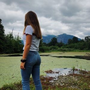 Meet your Posher, Ashley